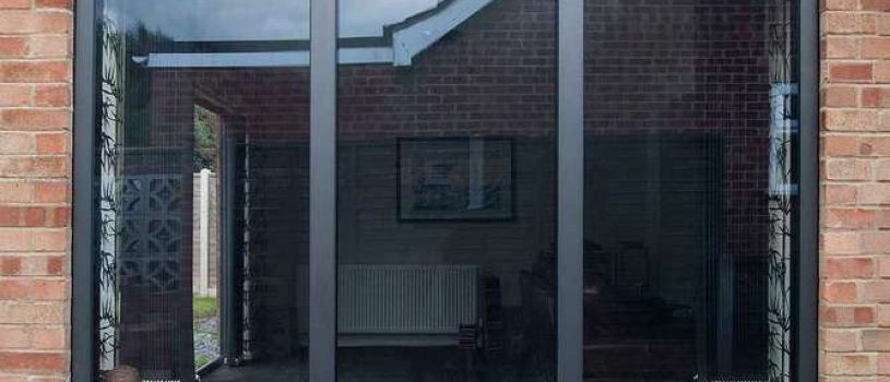 Черные окна в интерьере квартиры – правила сочетания и оформления
