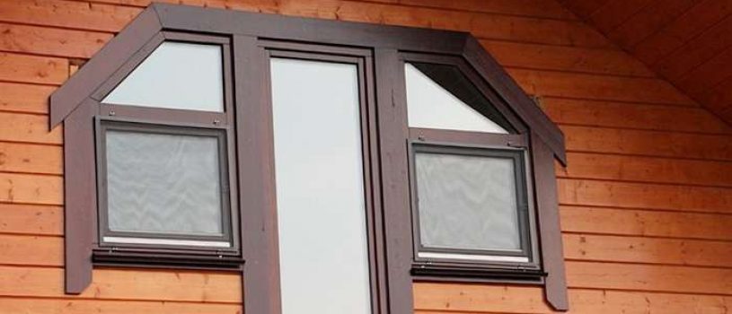 Нестандартные окна – идеальный вариант остекления загородного дома