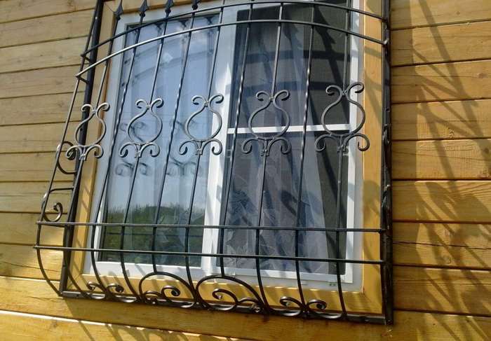 решетка на окна из металла